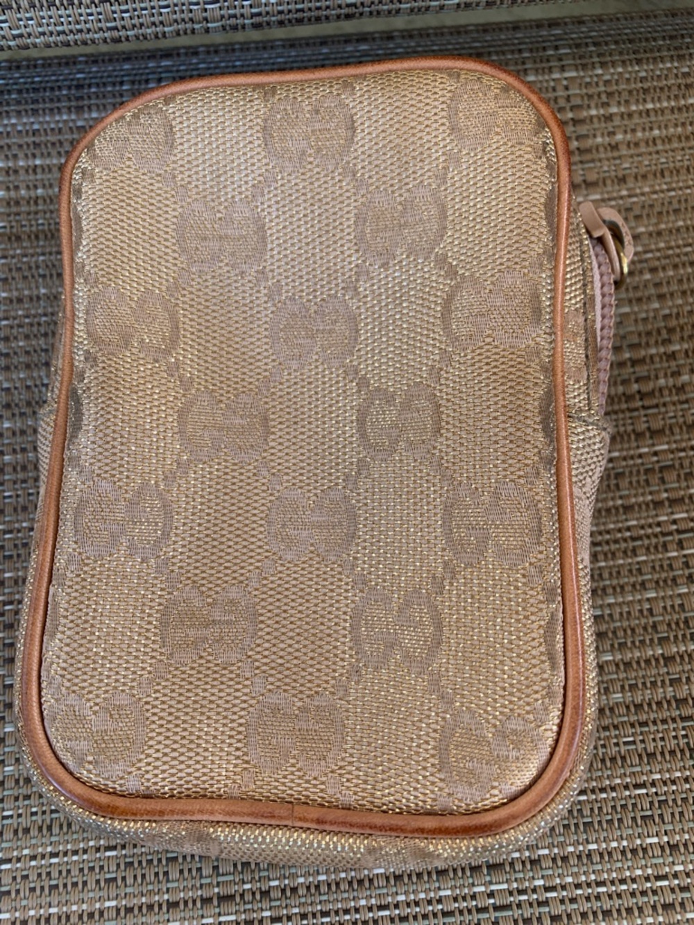 Gucci Monogram Canvas Pouch with Gold Plate cigarette wallet - Picture 2 of 9